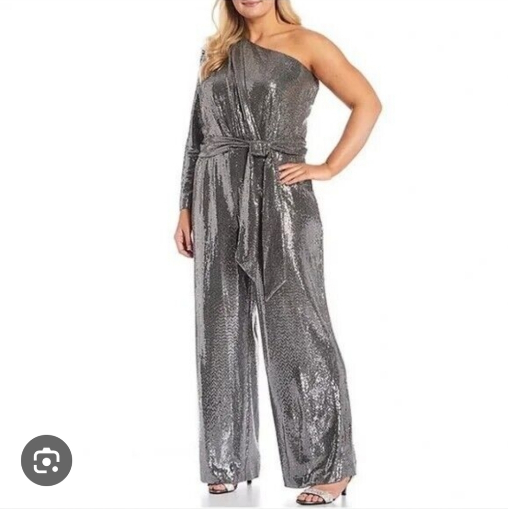 One Shoulder Jumpsuit B4